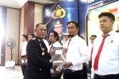 Ungkap Perdagangan Satwa Dilindungi, Kanit Tipiter Polres Simalungun Terima Penghargaan