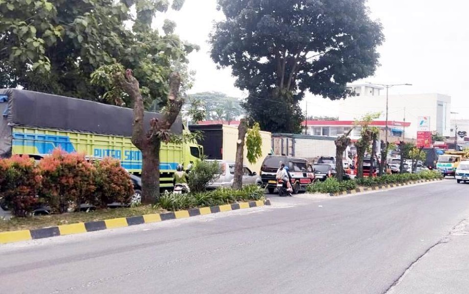 Persediaan Solar Sempat Habis, Kenderaan Antri Panjang di SPBU dan Pemko Siantar Minta Penambahan Kouta
