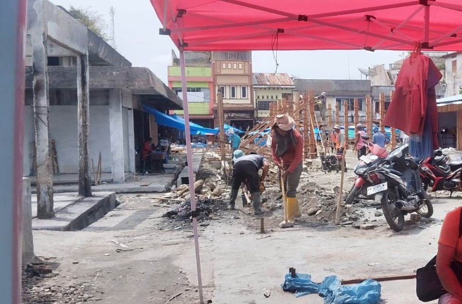 Pembangunan Kios Pasar Parluasan Direncanakan Selesai September  2026