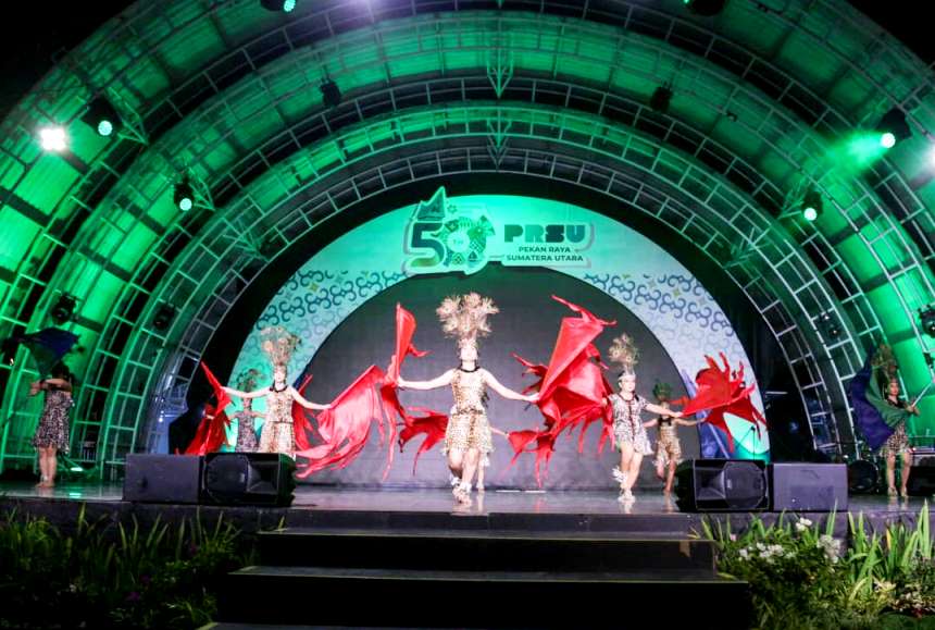 Seni dan Budaya Kota Pematangsiantar Tampil di PRSU