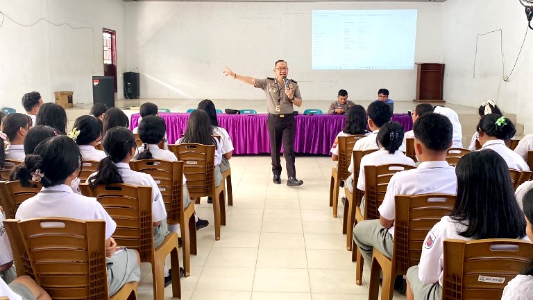 Polres Siantar  Semakin Gencar Sosialisasi Program Pahami  AI di kalangan SMA/SMK/MA