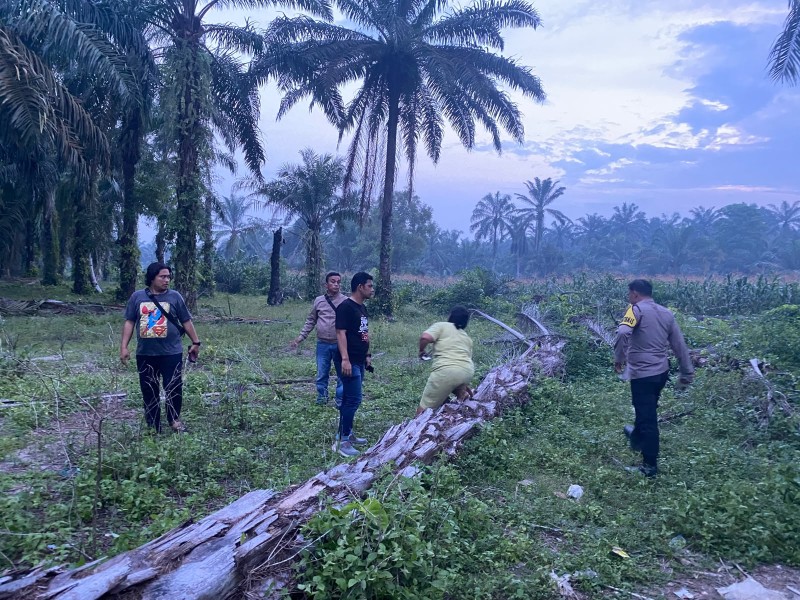 Warga Laporkan Peredaran Sabu Melalui Call Center 110, Polsek Tanah Jawa Langsung Turun 