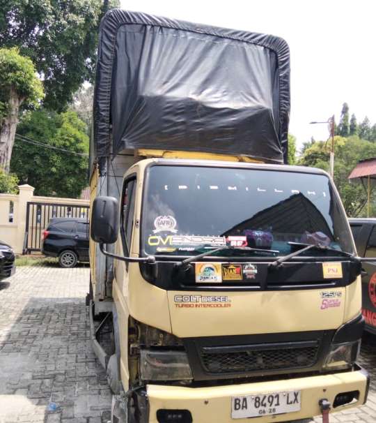 Polres Pematangsiantar Amankan Truk Bermuatan Rokok Ilegal