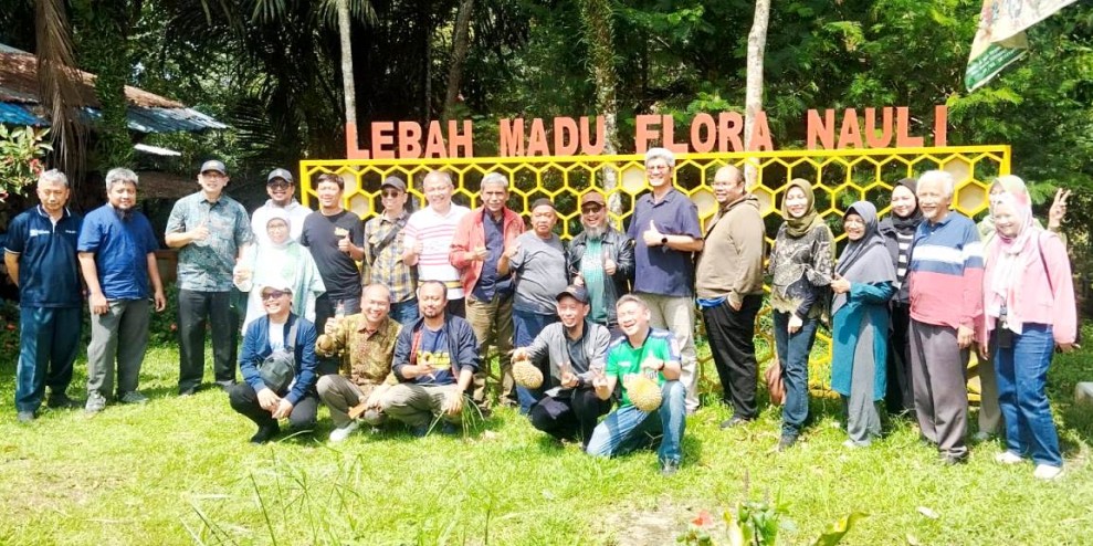 Rombongan Dosen Universitas Indonesia Studi Banding ke Flora Nauli Siantar