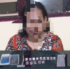 Menyusul Sang Suami, IRT Pengedar Sabu Diamankan Polsek Bosar Maligas