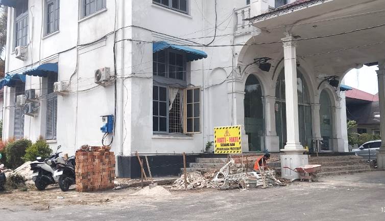 Berbiaya  Rp998 Juta: Kantor Walikota Siantar Direnovasi