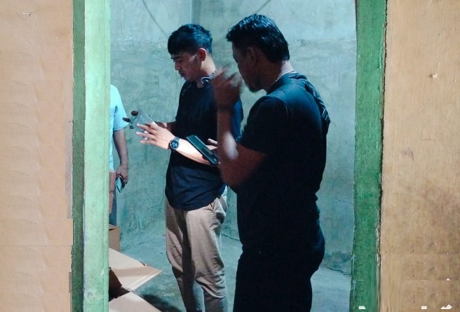 Polsek Bandar Huluan Amankan  4 Kardus Rokok Ilegal