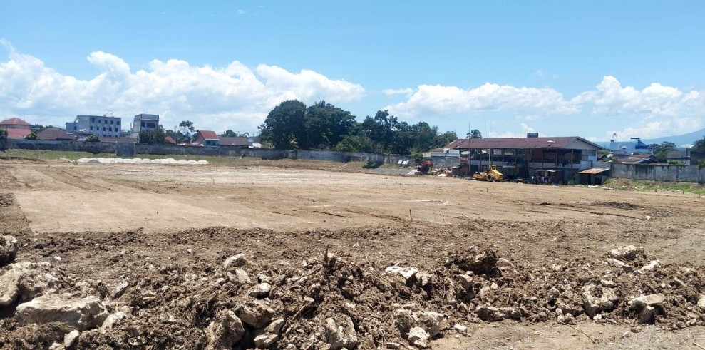 Berbiaya Rp7,3 Miliar, Rumput Berstandar Nasional Stadion Sangnaualuh Mulai Dibangun