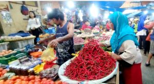 Sempat Melejit Sampai Rp100 Ribu, Harga Cabe Merah Masih “Pedas”